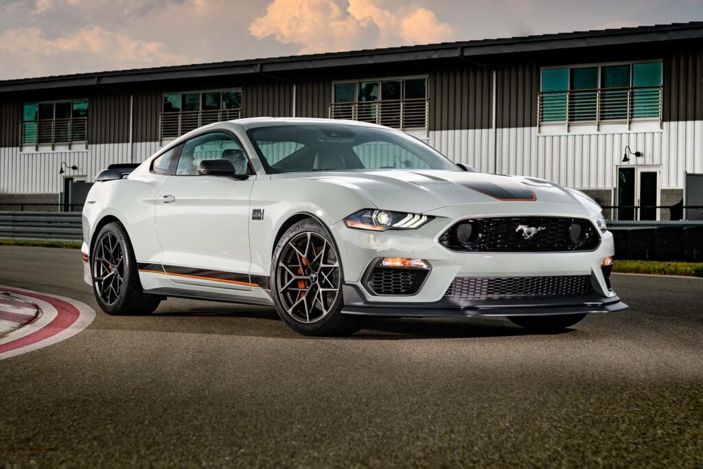 A ford mustang coupe