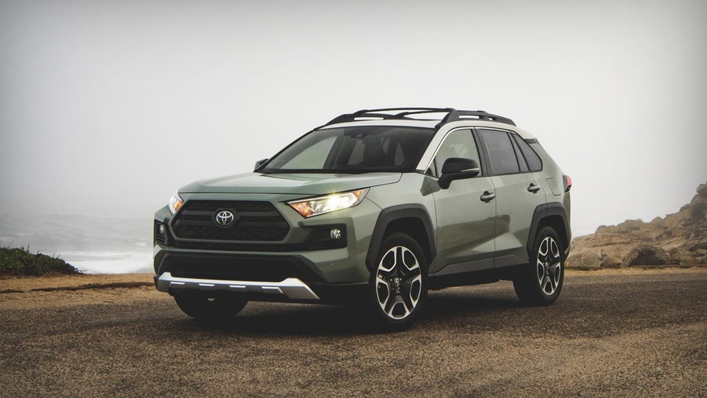 A parked grey/green 2023 Toyota RAV4